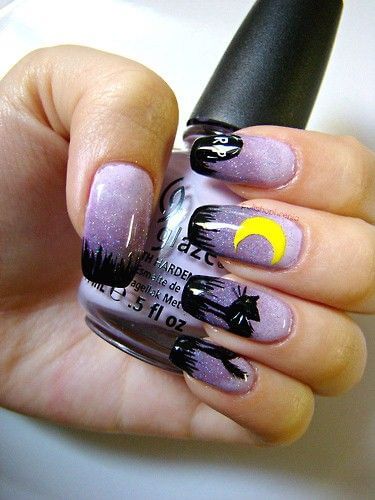 black-cat-halloween-nail-design