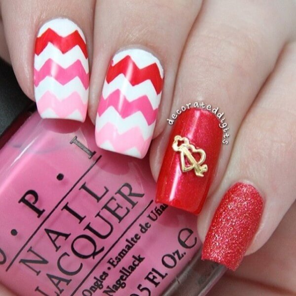 Valentine's Day Nail Art | DecoratedDigits