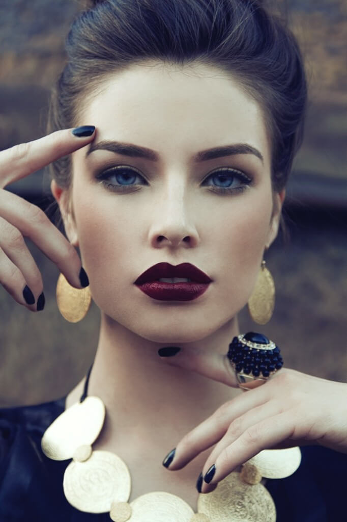 Natural Makeup Look with Bold Brick Red Lipstick